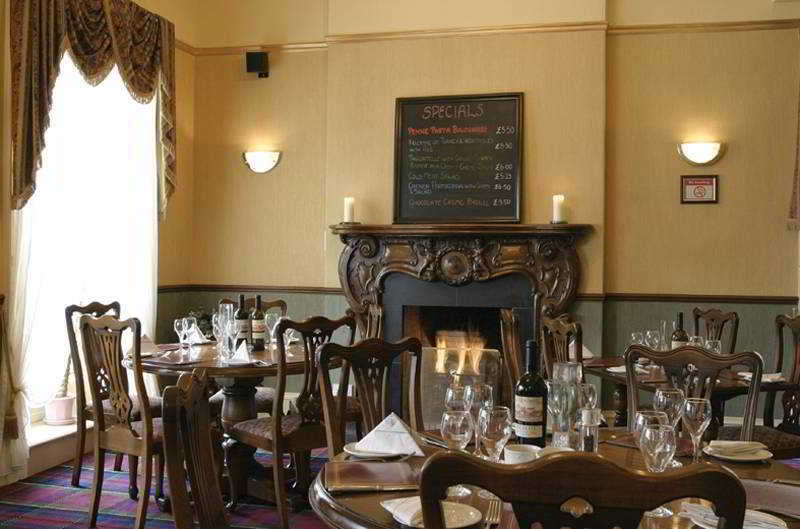 The Elgin Kintore Arms, Inverurie - Heritage Hotel Since 1855 Bagian luar foto