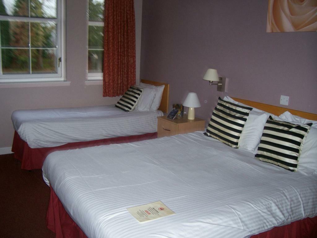 The Elgin Kintore Arms, Inverurie - Heritage Hotel Since 1855 Bagian luar foto